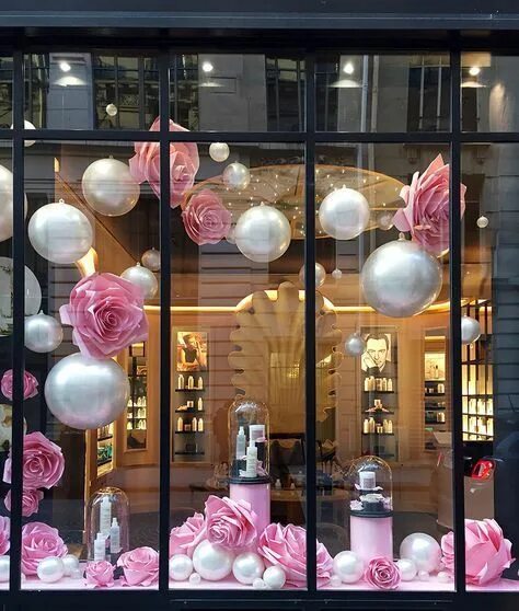 Flower Shop in Paris Floral shop, Flower shop, Shop fronts
