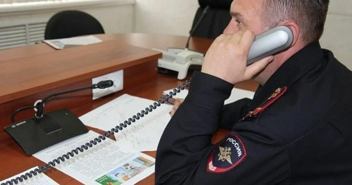 Служба доверия полиции. Макаров алексей евгеньевич шахунья мвд. макаров алексей евгеньевич шахунья. пульт дежурного полиции. звонок в полицию.