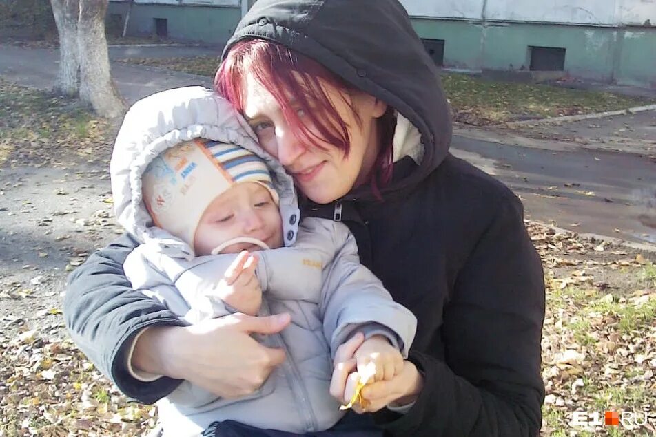 олег белов нижний новгород. европейские женщины с сыновьями. эллада нагорная в купальнике. олег петрович белов. разведенка с прицепом картинки.