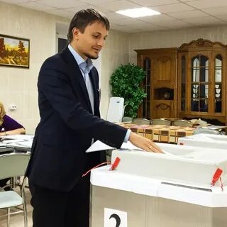 Директор пономарева