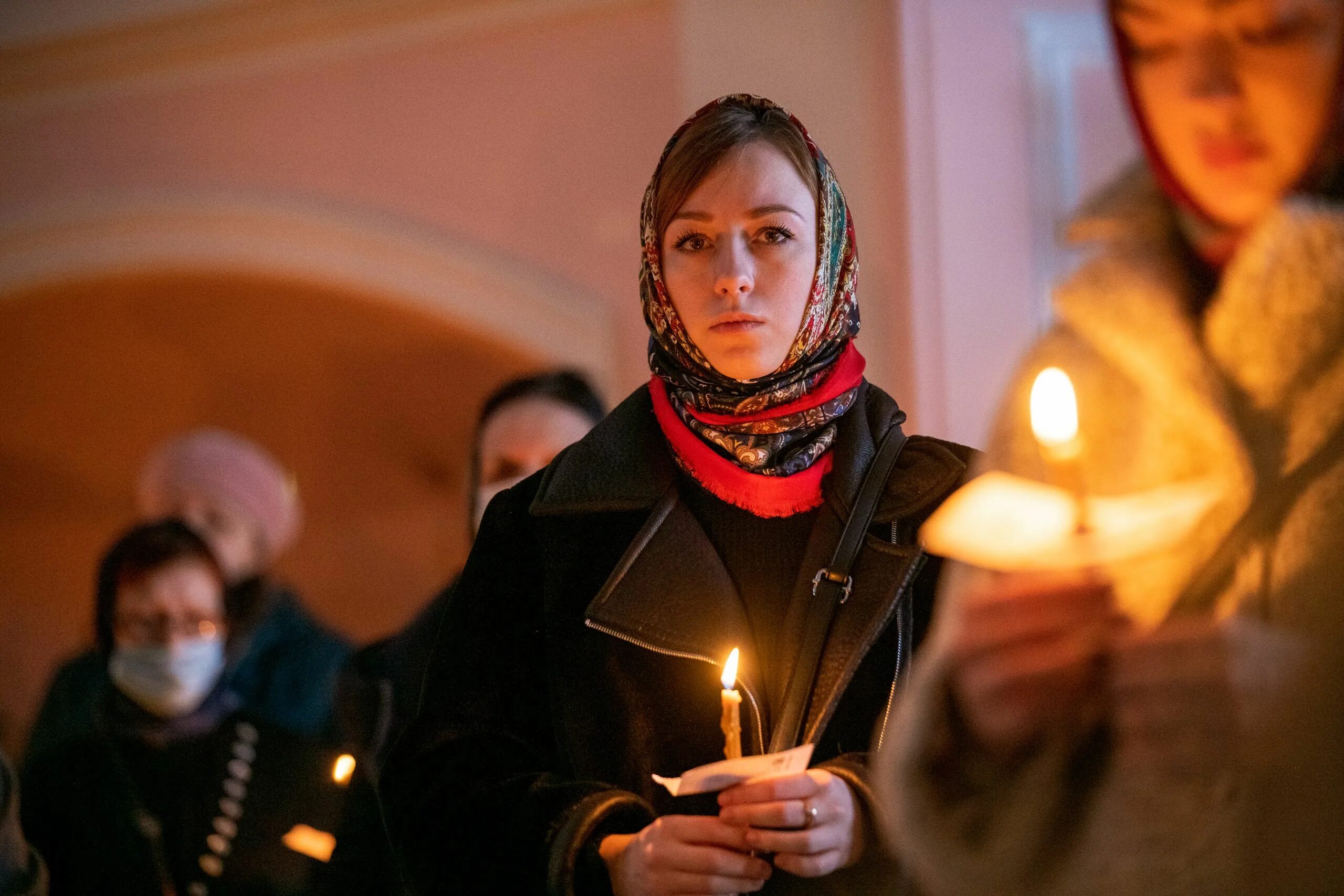 Цвет платка в великий пост. Великий пост. Госпожа Великого поста. Жизнь в монастыре. Артисты живущие в монастыре.