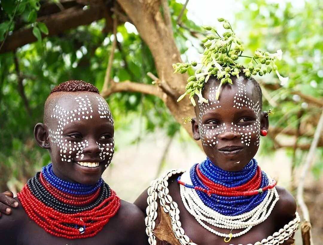Племя дасанеч. Дасанеч эфиопия. Бабемба племя. Зимбабве зулусы. Абориген юар 5.