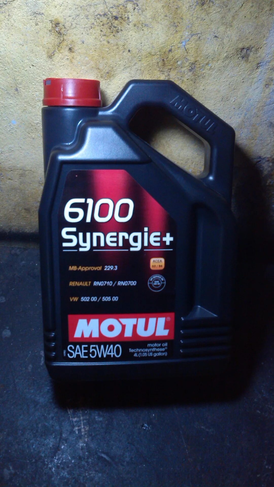 Motul 5w40 6100 syn. Мотюль 6100 5w40. масло мотюль 5w40 6100. motul 6100 5 в 40. мотюль 6100 5w40 в весту.