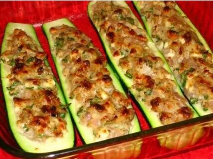 Сколько запекать фаршированный кабачок в духовке