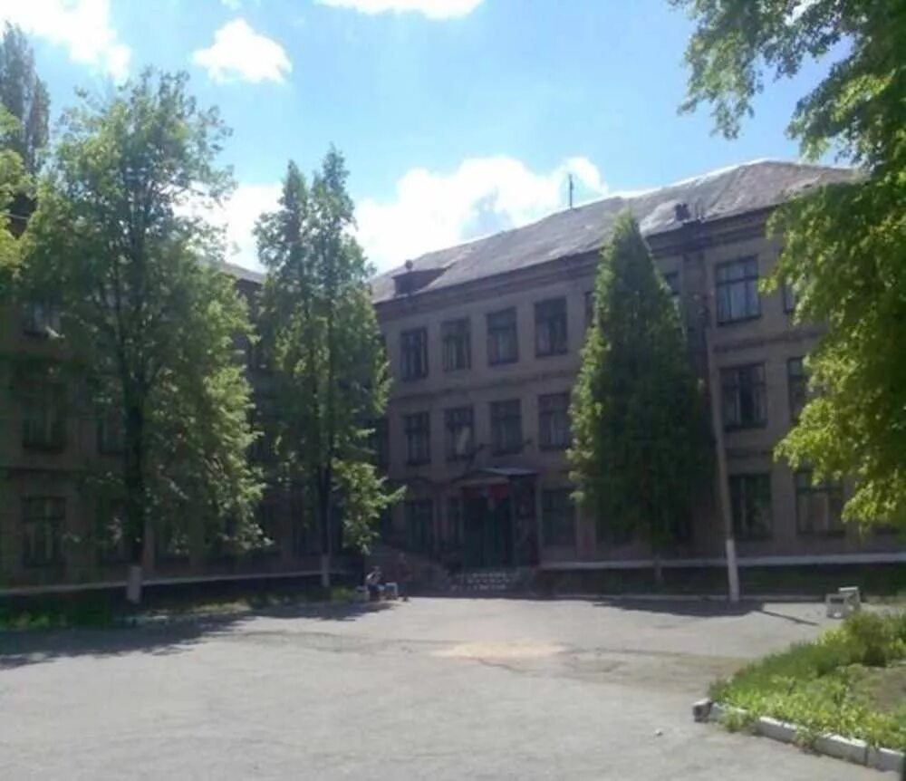 Школа 8 макеевка. Свердлова 58. Школа 59 донецк. Средняя школа 59 город макеевка. Школа 103 г макеевки.