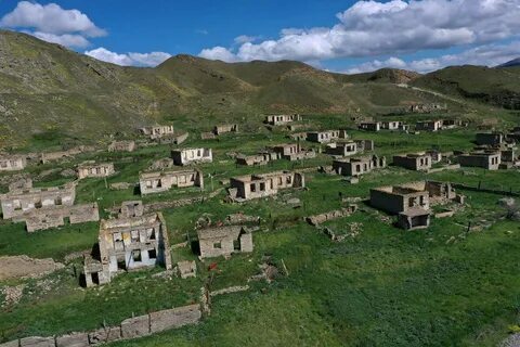 Село побольше