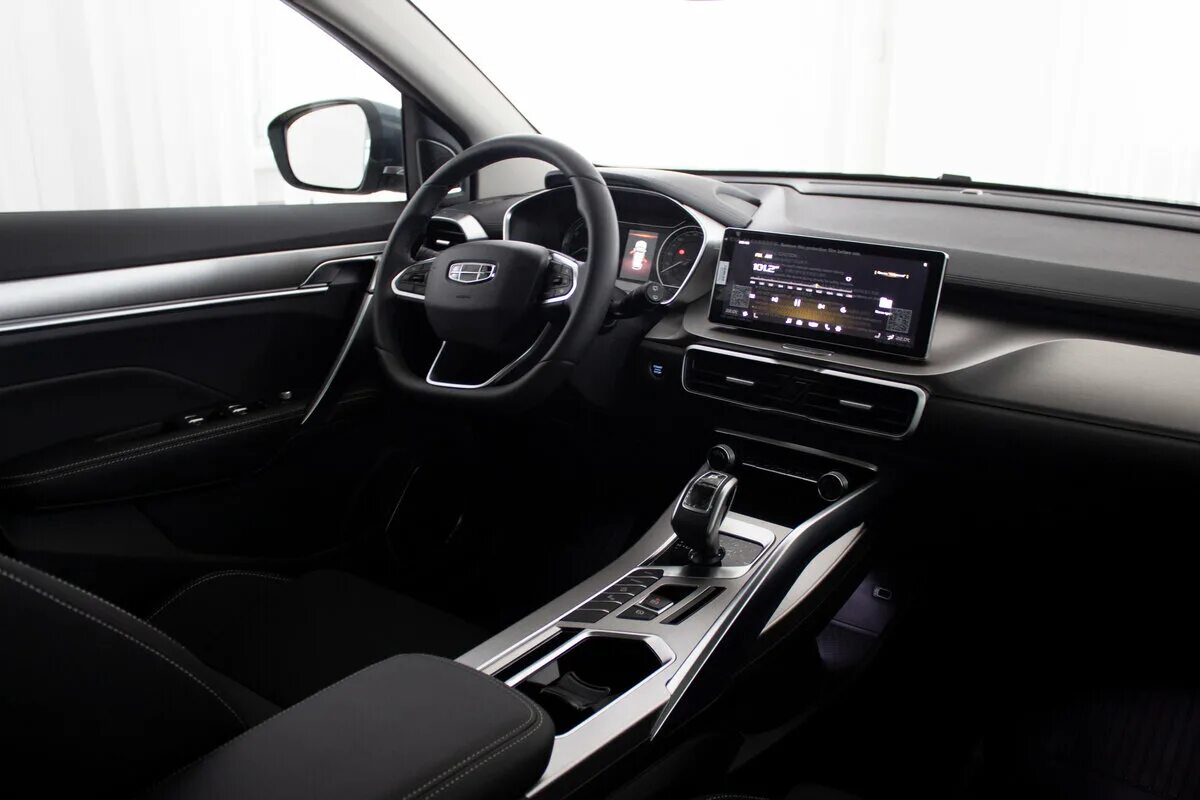 Джили кулрей тест. Geely coolray 2025. джили кулрейл 2025. geely coolray 2025. geely coolray 2025 серый.