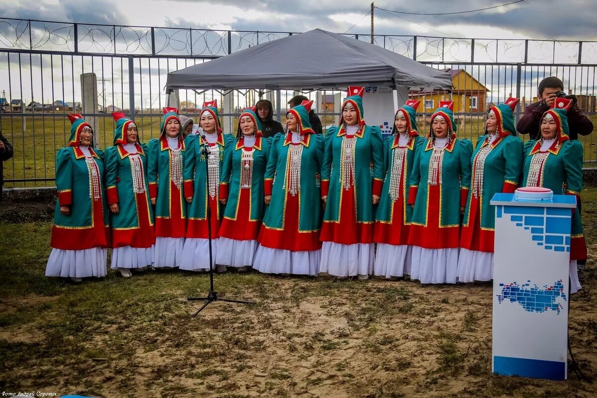 Октемцы хангаласского улуса. День хангаласского улуса. Хангаласский улус якутия. Кирбейский национальный наслег. День хангаласского улуса.