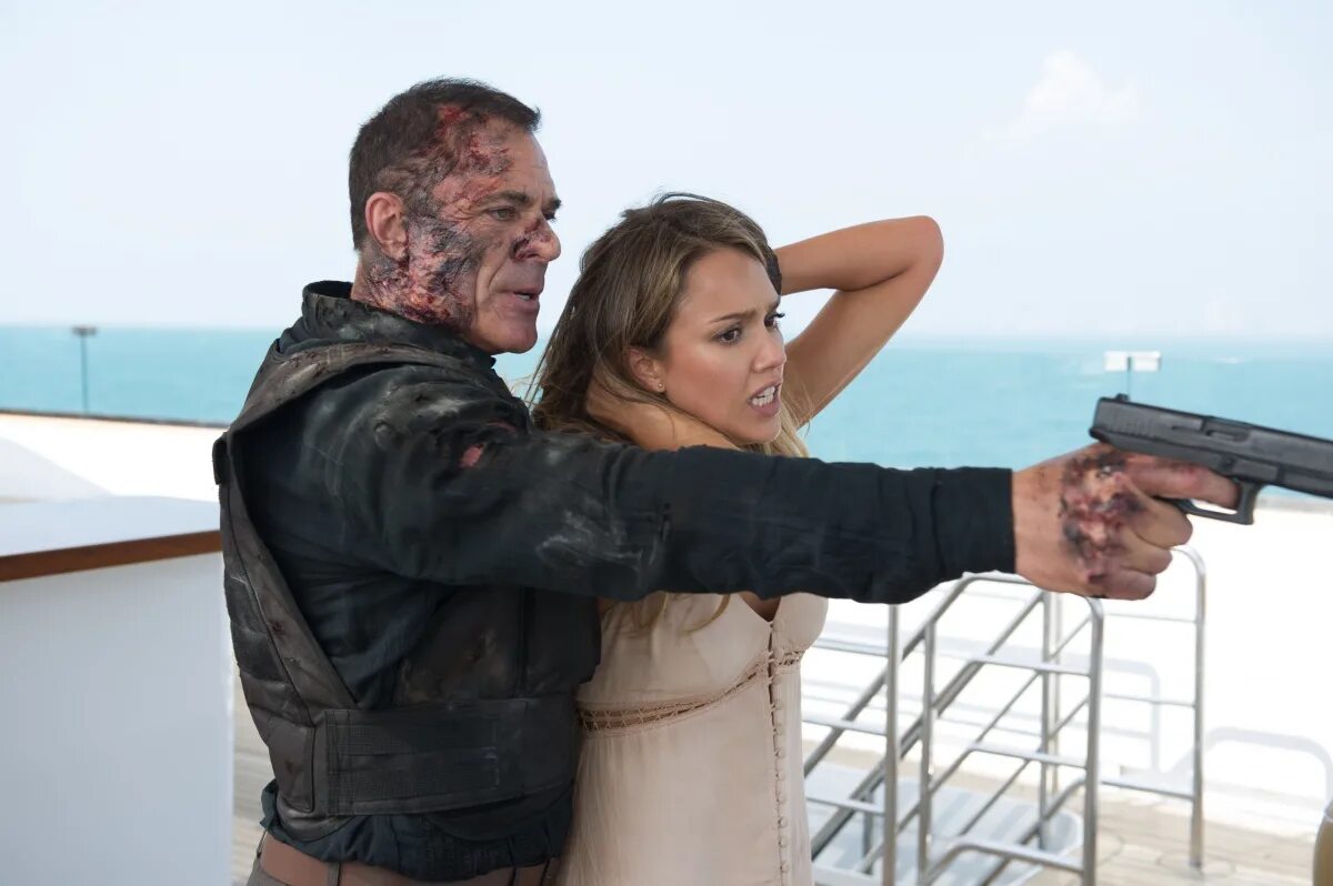 Механик воскрешение. Джессика альба механик воскрешение. механик: воскрешение фильм 2016. механик: воскрешение фильм 2016десика альба. джессика альба в фильме механик.