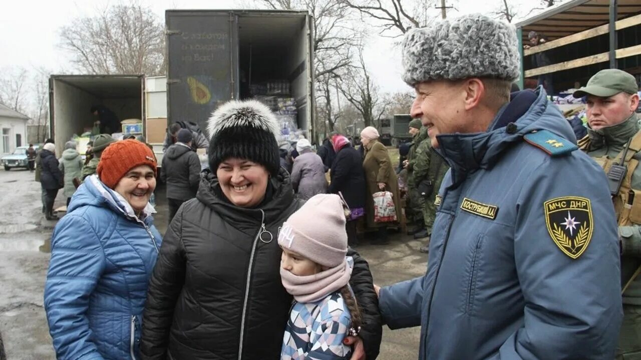 Жители с освобожденных территорий. Мирное освобождение. Жизнь на освобожденных территориях. Днр мирные жители