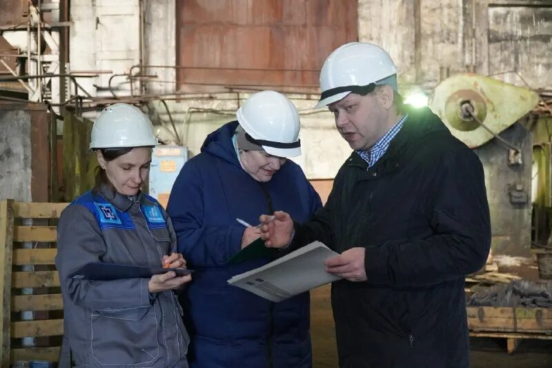 трудовая вахта. трудовая вахта. завод красная кузница архангельск. трудовая вахта. газета трудовая вахта воткинск.