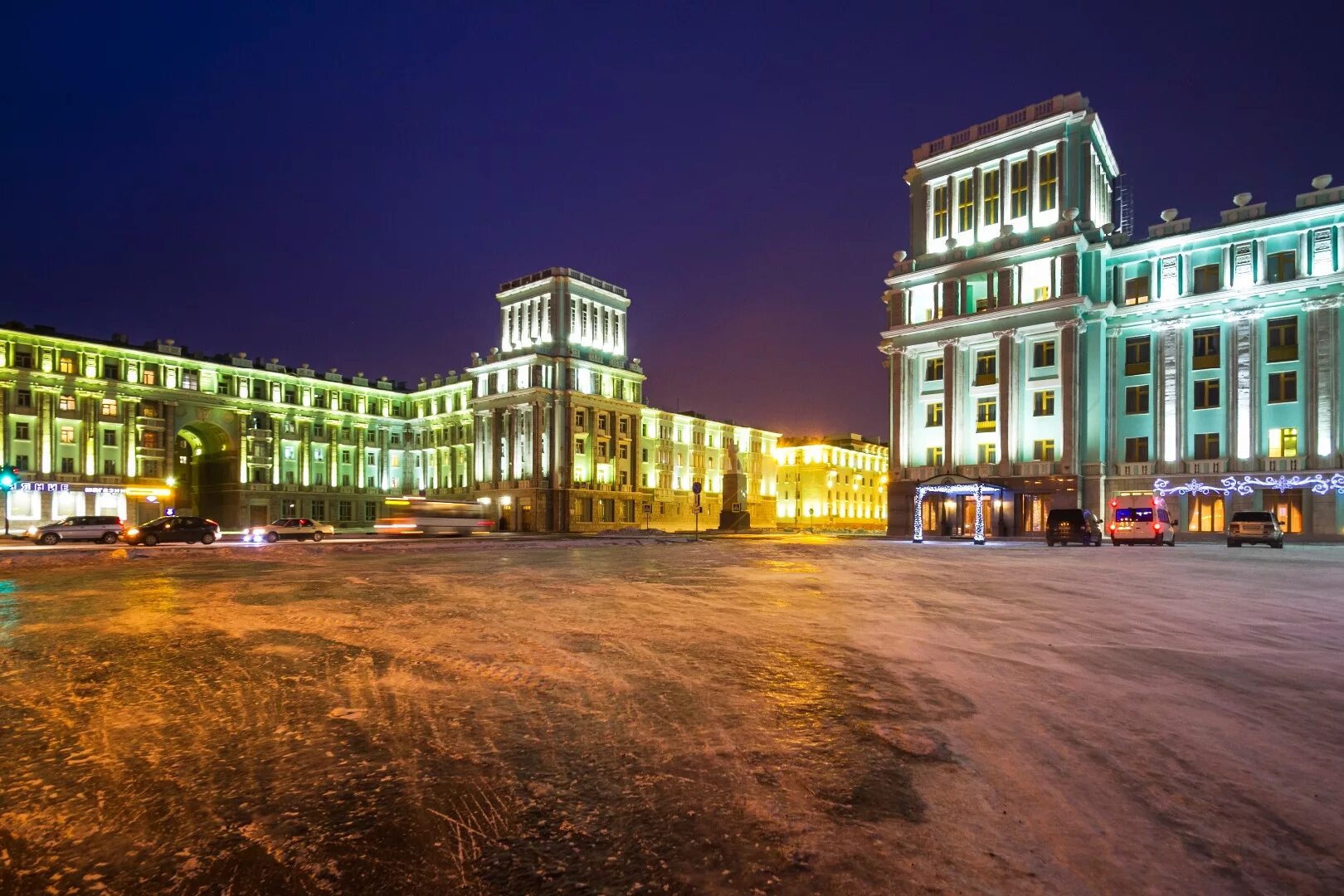 Норильск фото. Город Норильск. Норильск Центральная площадь. Норильск прекрасный город. Сибирь Норильск.