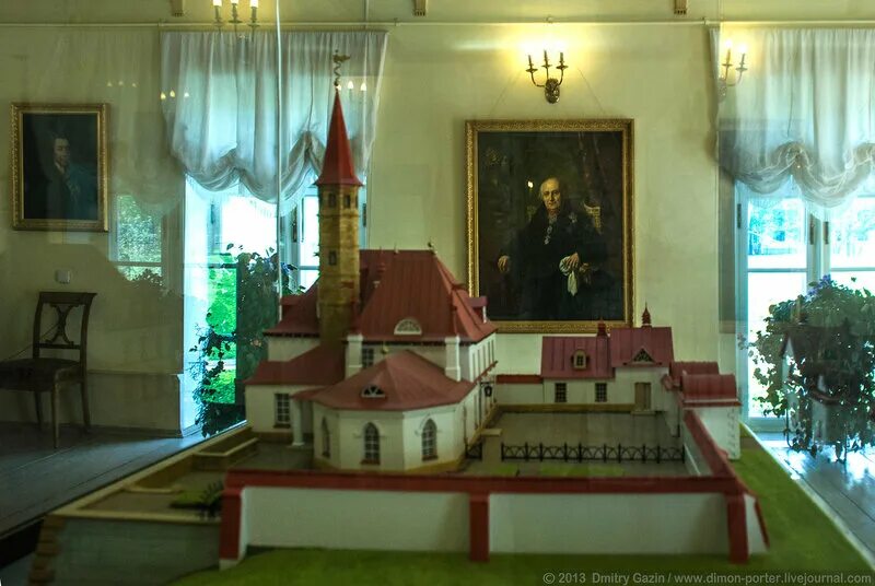 Приоратский дворец в Гатчине: землебитный замок для Великого магистра Мальтийско