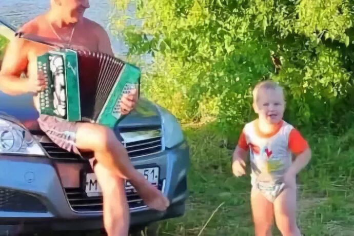Ночь лунявая. А ночь лунявая поет сережа 4. А ночь лунявая поет сережа 4. А ночь лунявая поет сережа. По бугоркам и низким косогорам.