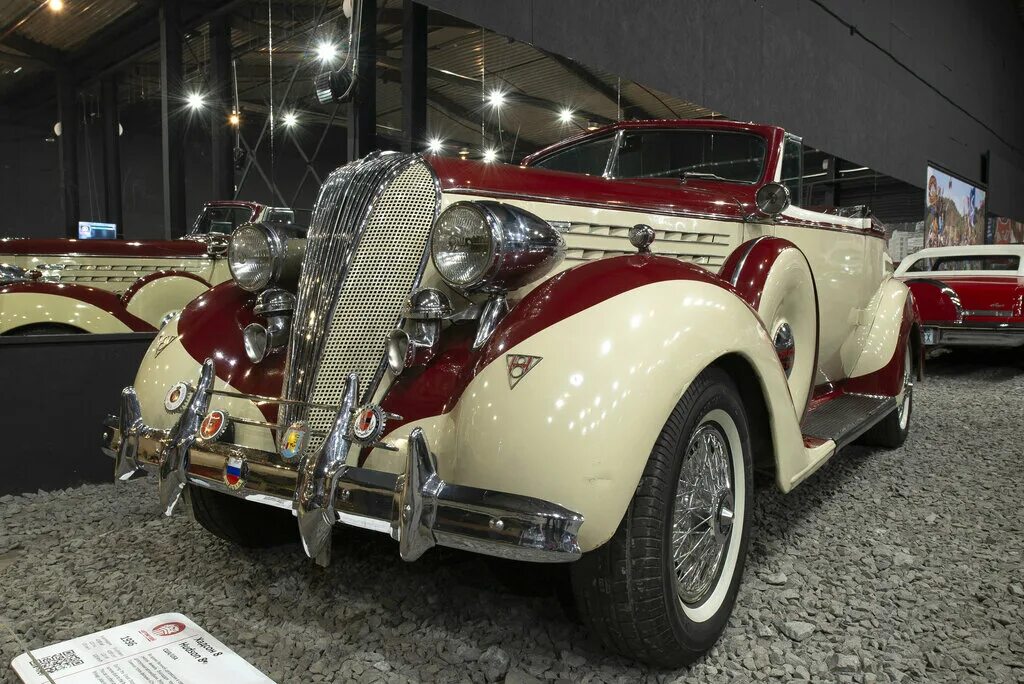 музей автомобилей в москве на самокатной. музей автомобили мира самокатная. ретро автомобили в москве. музей ретро автомобилей самокатная. винтажная авто в москве.