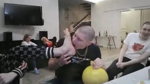 Меллстрой об стол