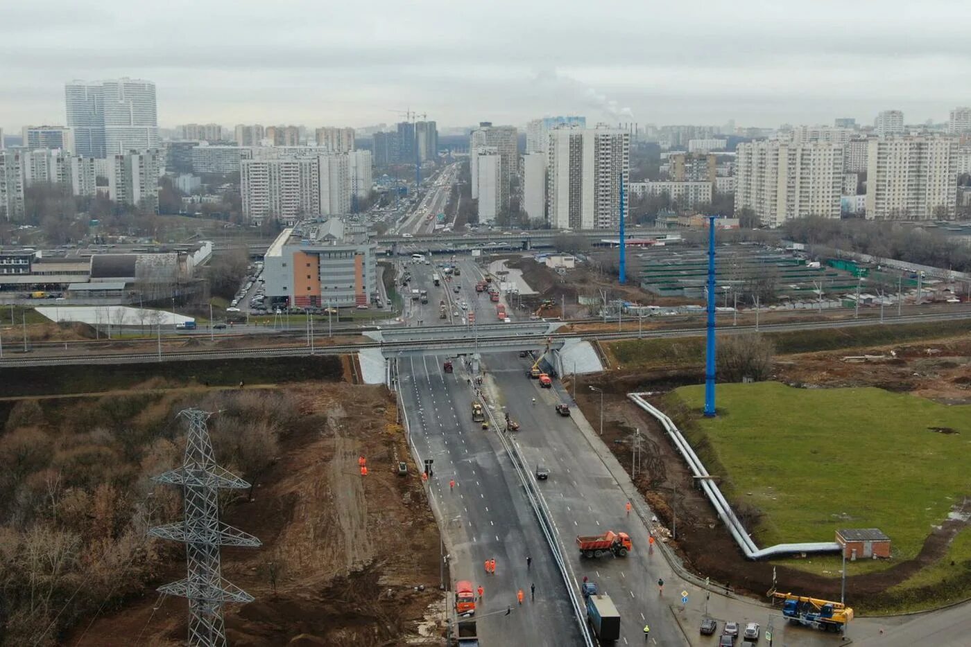 Земля мкад. Зеленые горы Варшавское шоссе. Мосинжпроект Верхние поля. Южная Рокада. МКАД.