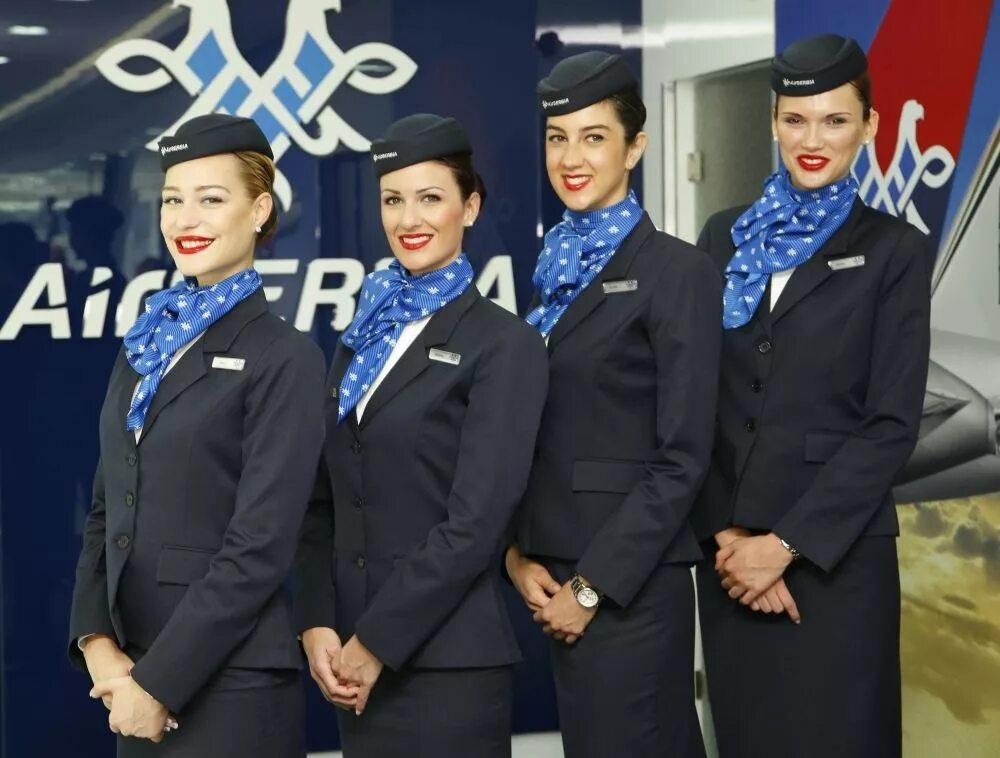 Airbus a320 air serbia. A330 air serbia. Флот air serbia. Air serbia стюардессы. Стюардессы эйр сербия.