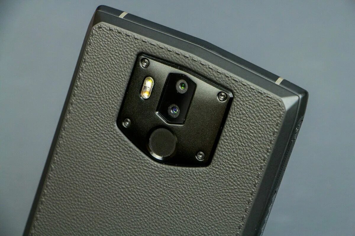 Doogee смартфон бронированный. Blackview bl9000 обзор. Blackview bv9000-ru. Blackview bv9000-ru. Blackview bl8800 night vision.