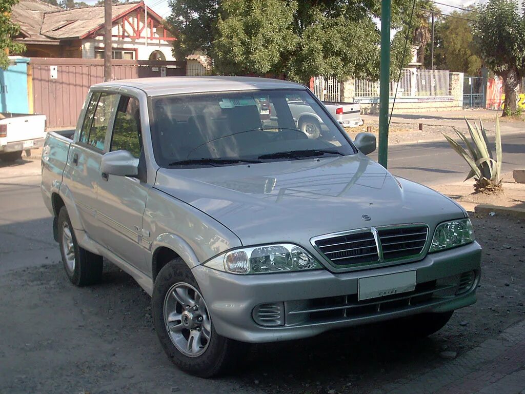 Ssangyong musso sports. SSANGYONG Musso 2022. SSANGYONG Musso Sports 290s. SSANGYONG Musso 1997 бордовый-серебристый.