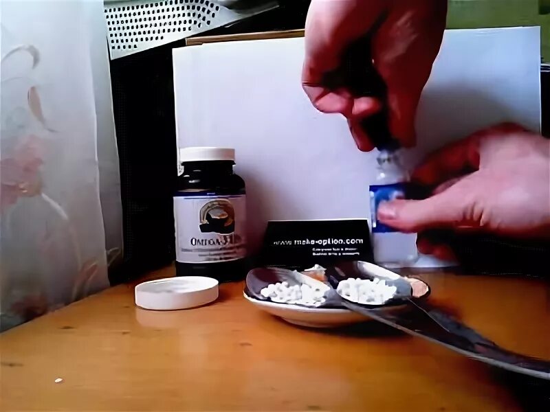 Омега 3 растворяет пенопласт. Омега 3 растворяется пенопласт. Омега разъедает пенопласт. Омега разъедает пенопласт. Омега 3 банка.