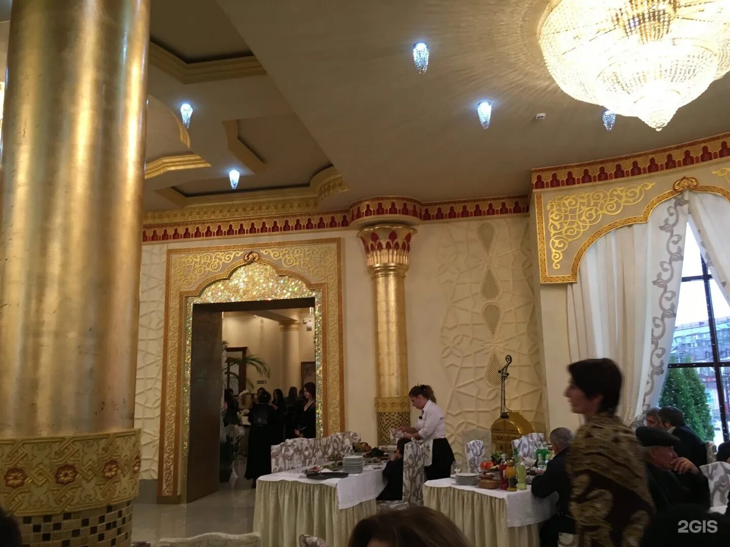 Марракеш банкетный зал. Марракеш свадебный зал в махачкале. Банкетный зал марракеш в дербенте. Банкетный зал марракеш. Марракеш банкетный зал.