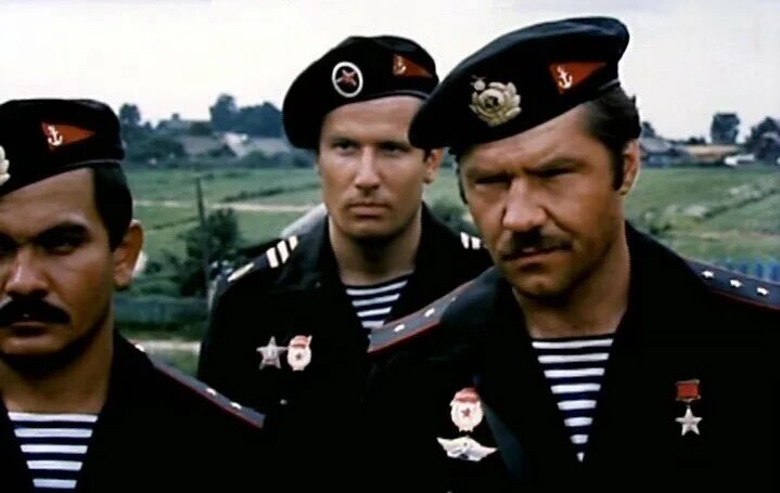 Берет морской пехоты. Морская пехота россии. Одиночное плавание фильм 1985. Ансамбль морской пехоты чёрные береты. Берет морской пехоты россии.