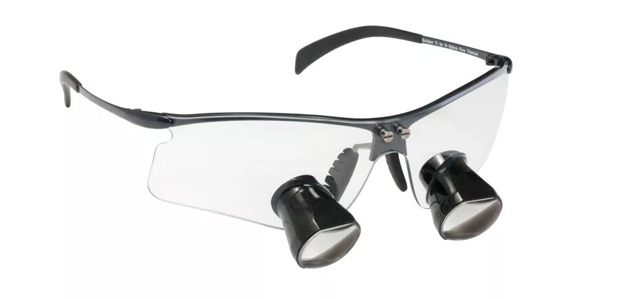 Бинокуляры zeiss. Q optics бинокуляры. Оптика лого. Q optics бинокуляры в кейсе. Q оптикс бинокуляры.