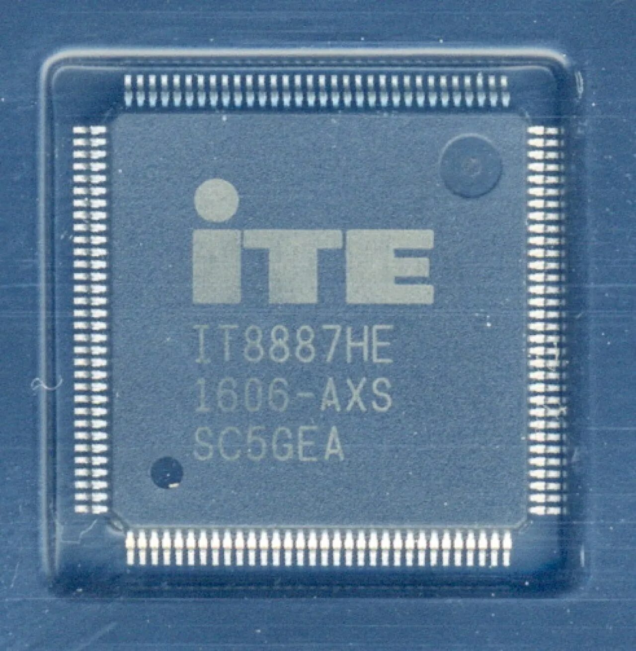 Мультиконтроллер it8985e axa axs qfp-128. It8886he datasheet. E 128. Даташит it8500. E 128.