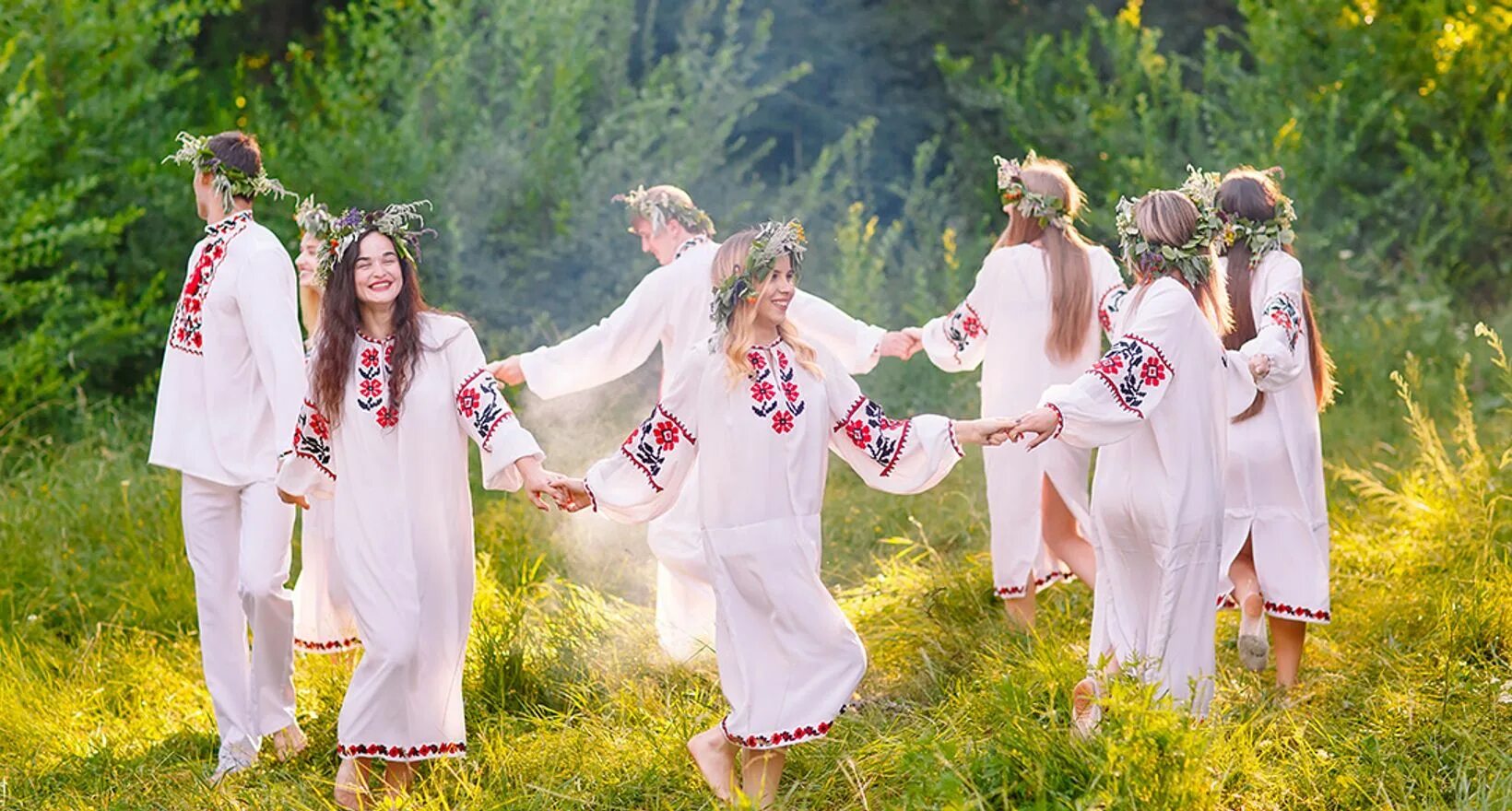 В традиционной культуре славянских народов. Народная культура. Славянский хоровод. Русский народ. В традиционной культуре славянских народов.