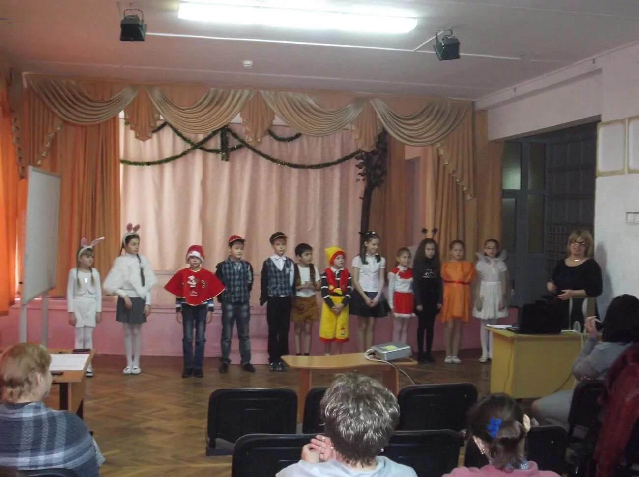 Гимназия №4 новороссийск. 5 гимназия новороссийск. 20 школа новороссийск. Гимназия 1 новороссийск. 5 гимназия новороссийск.
