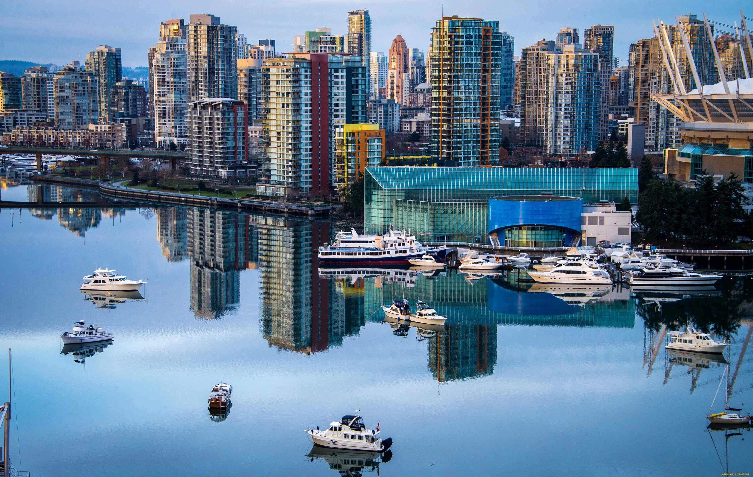 Крупнейший по населению город канады. Ванкувер (город в Канаде). Канада столица Ванкувер. Dfreydth Канада. Ванкувер город в Канаде фото.