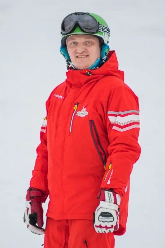 Фан карвинг горные лыжи. Чусовой огонек горнолыжный. Инструктор губаха. Инструктор губаха. Инструктор губаха.