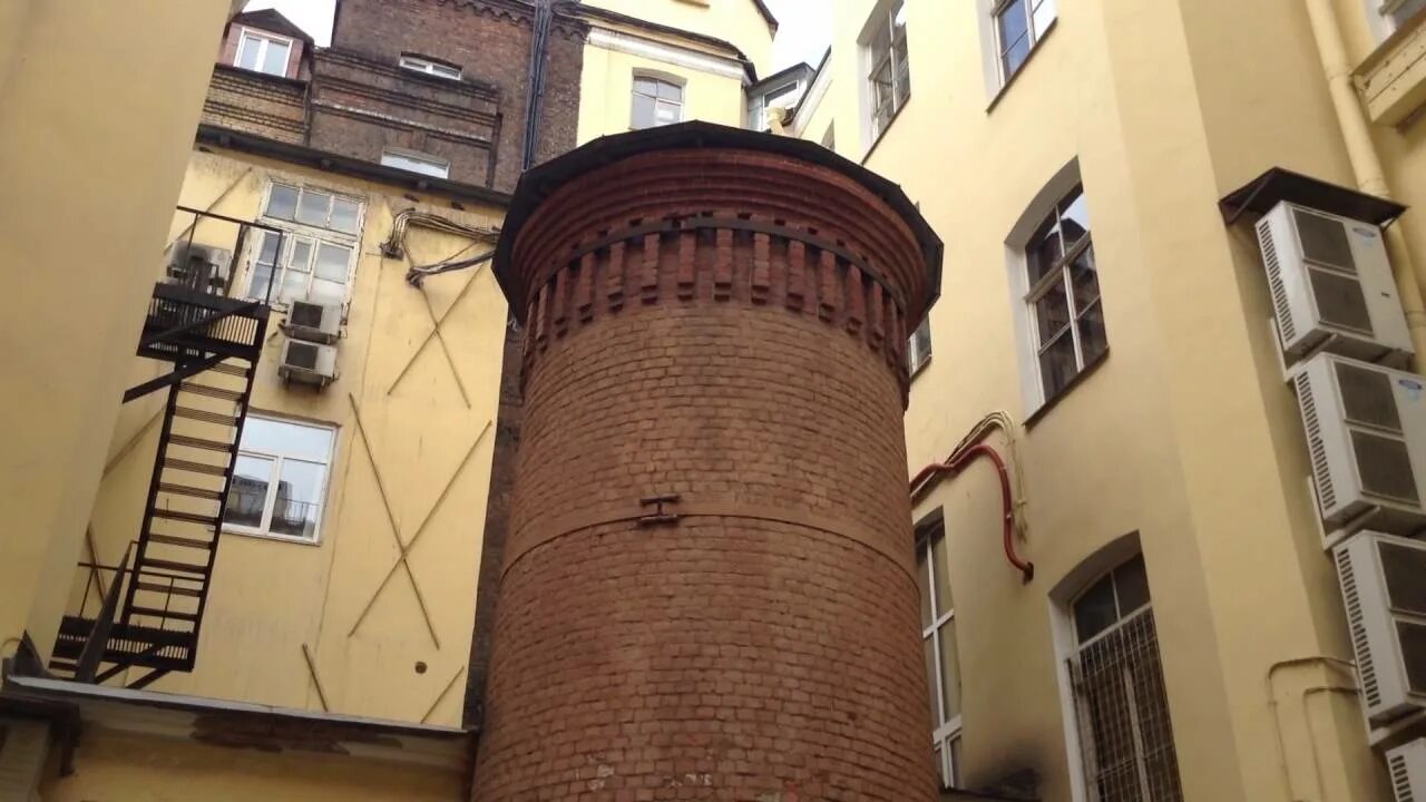 Башня грифонов на васильевском острове. Башня грифонов в санкт-петербурге. Аптека доктора пеля башня грифонов. Башня грифонов (васильевский остров, 7-я линия, д. Башня грифонов.