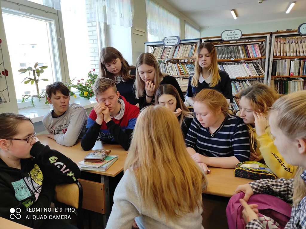 Дебесский политехникум. Дебёсская районная библиотека сайт. Дебесская школа. Дебесская СОШ ВК. Дебёсская районная библиотека в контате.