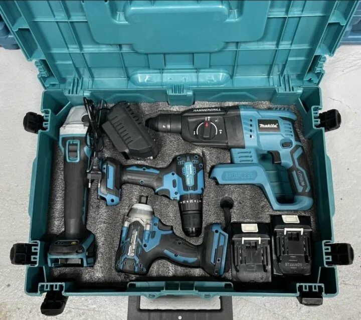 набор аккумуляторных инструментов макита 6068. комплект макита в 1. набор макита 4 в 1 аккумуляторный. аккумуляторный набор makita 4 в 1. макита 4 в 1.