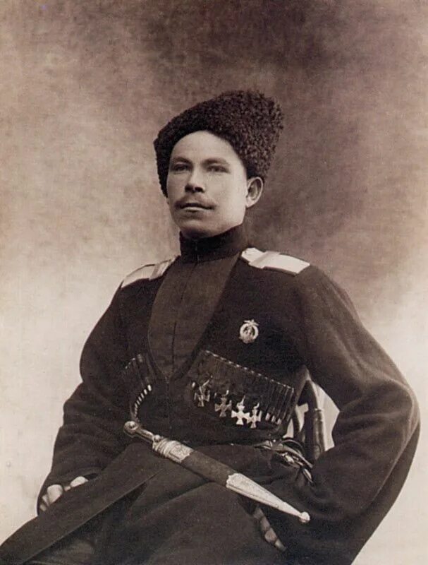Под есаул