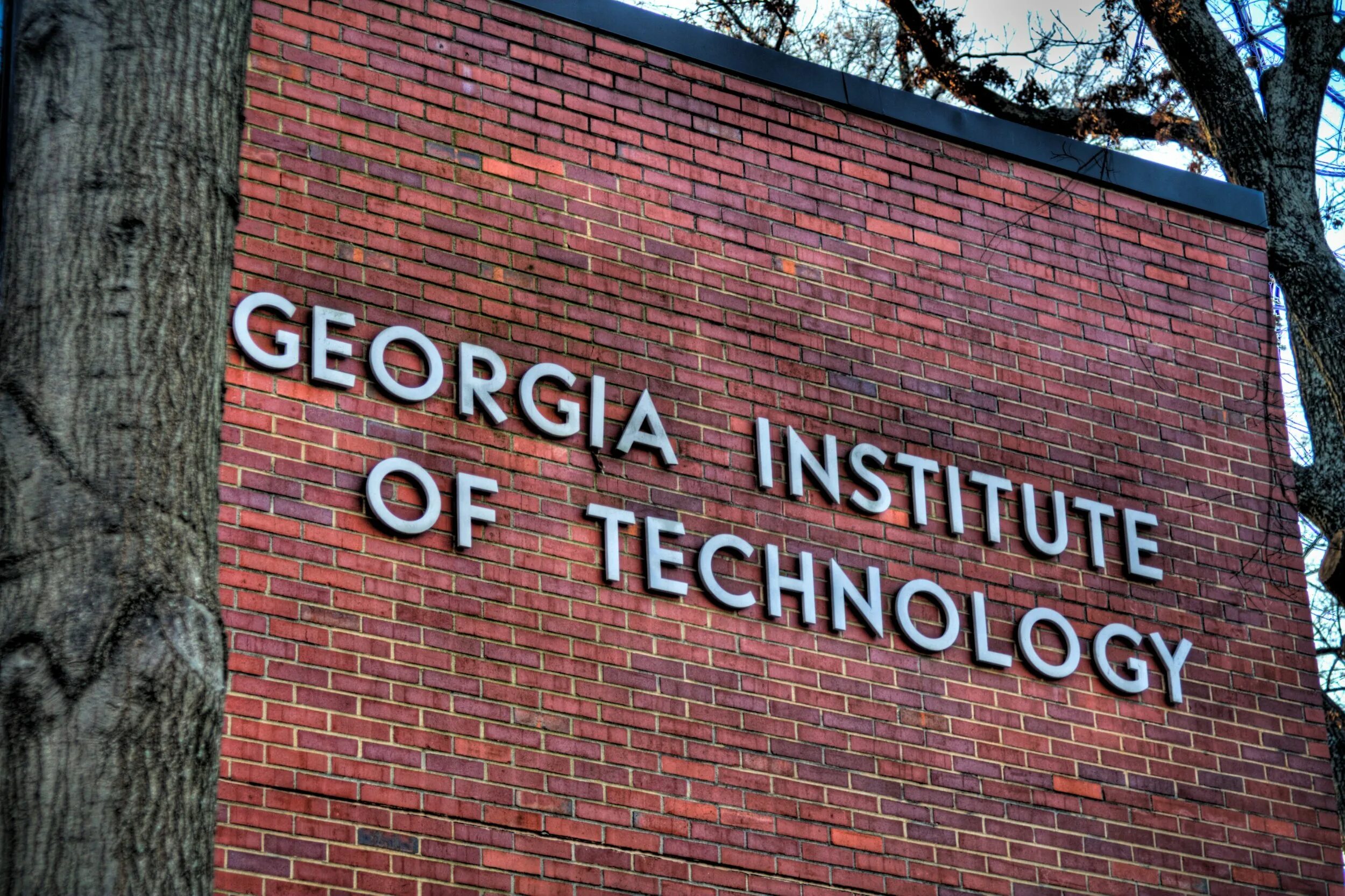 Технологический институт джорджии. Auburn university. Georgia tech university. Университет джорджии в сша. Georgia tech logo.