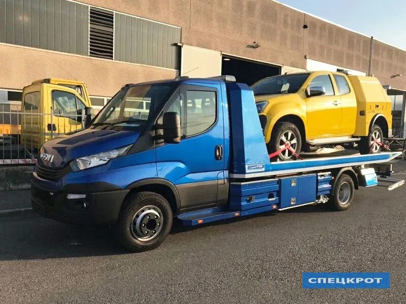 Эвакуатор строгино. Эвакуатор газель. Дешевый эвакуатор область. Эвакуатор волочек. Услуги эвакуатора.