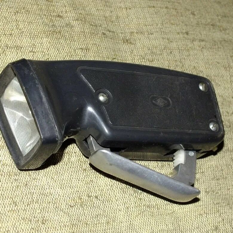 Фонарики жучки. Фонарики жучки. Фонарь электродинамический жук. Фонарик-жучок динамо. 3 led hand pressing dynamo flashlight.