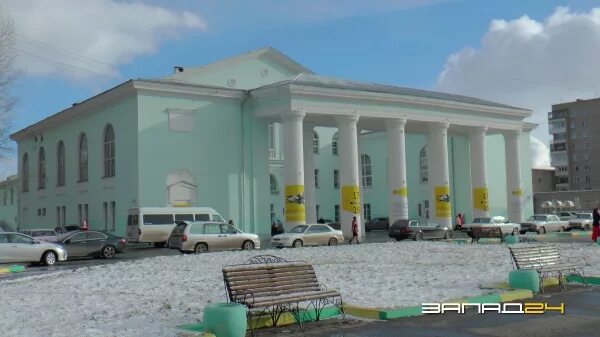 Дк назарово афиша. Дк энергетик новомичуринск. Гдк назарово. Дк назарово афиша. Город назарово красноярский край.