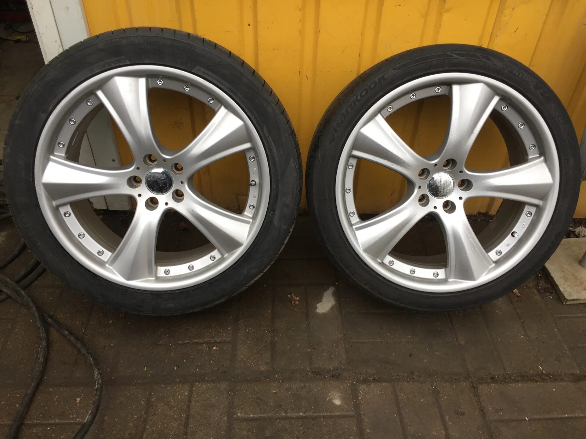 Диски 245 45 20. Outlander r20 245 45. 245/45 R20. Outlander XL 245/45 r20. 245 /45 / R20.