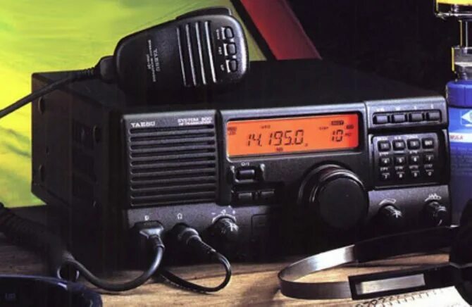 Yaesu ft-600. Yaesu ft System-600. Радиостанция ft 600 Yaesu. System 600 трансивер. System 600