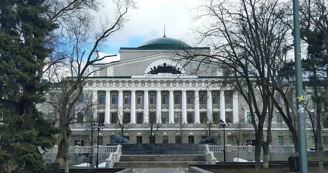 Центральный банк Ростов-на-Дону. Центральный банк Ростов. Здание Центробанка Ростов-на-Дону. ЦБ РФ Ростов внутри. Цб рф ростов