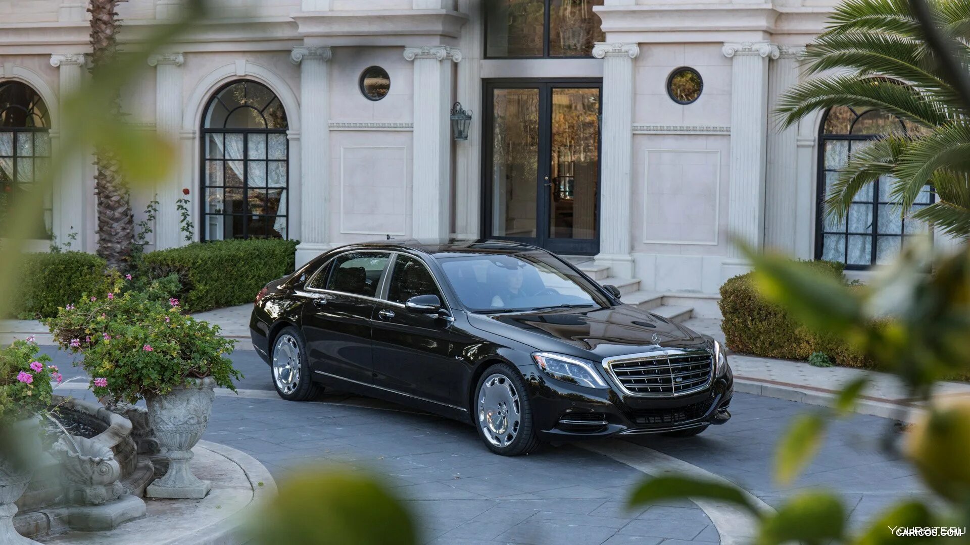 Список роскошных автомобилей. Мерседес Майбах. Мерседес Бенц s600 Maybach. Мерседес Бенц Майбах s класс. Мерседес Бенц Майбах s класс 600.