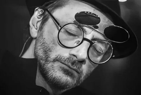 Песня glasses