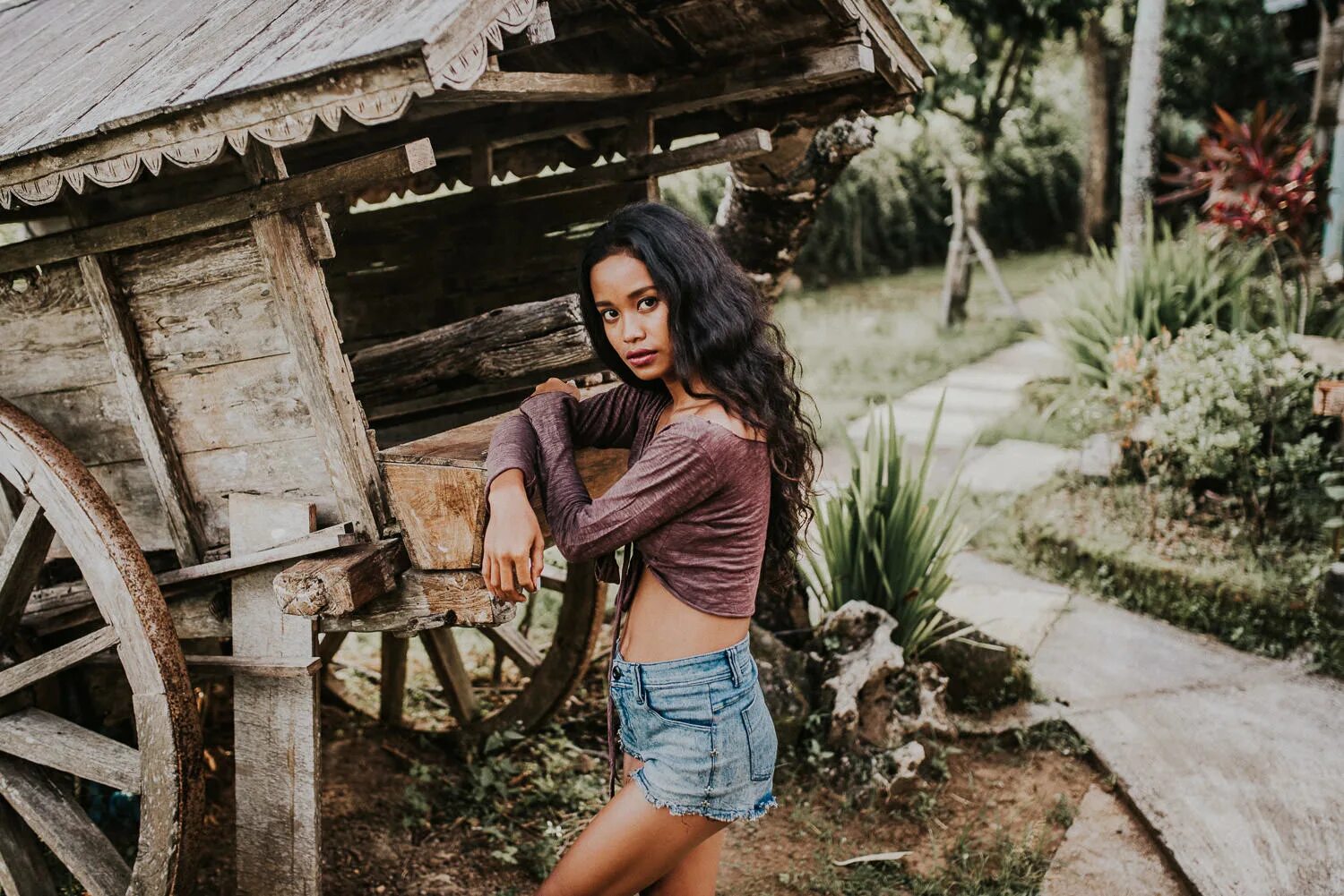Bali hot. Putri. putri q фото. putri with love. putri wilda photoshoot.
