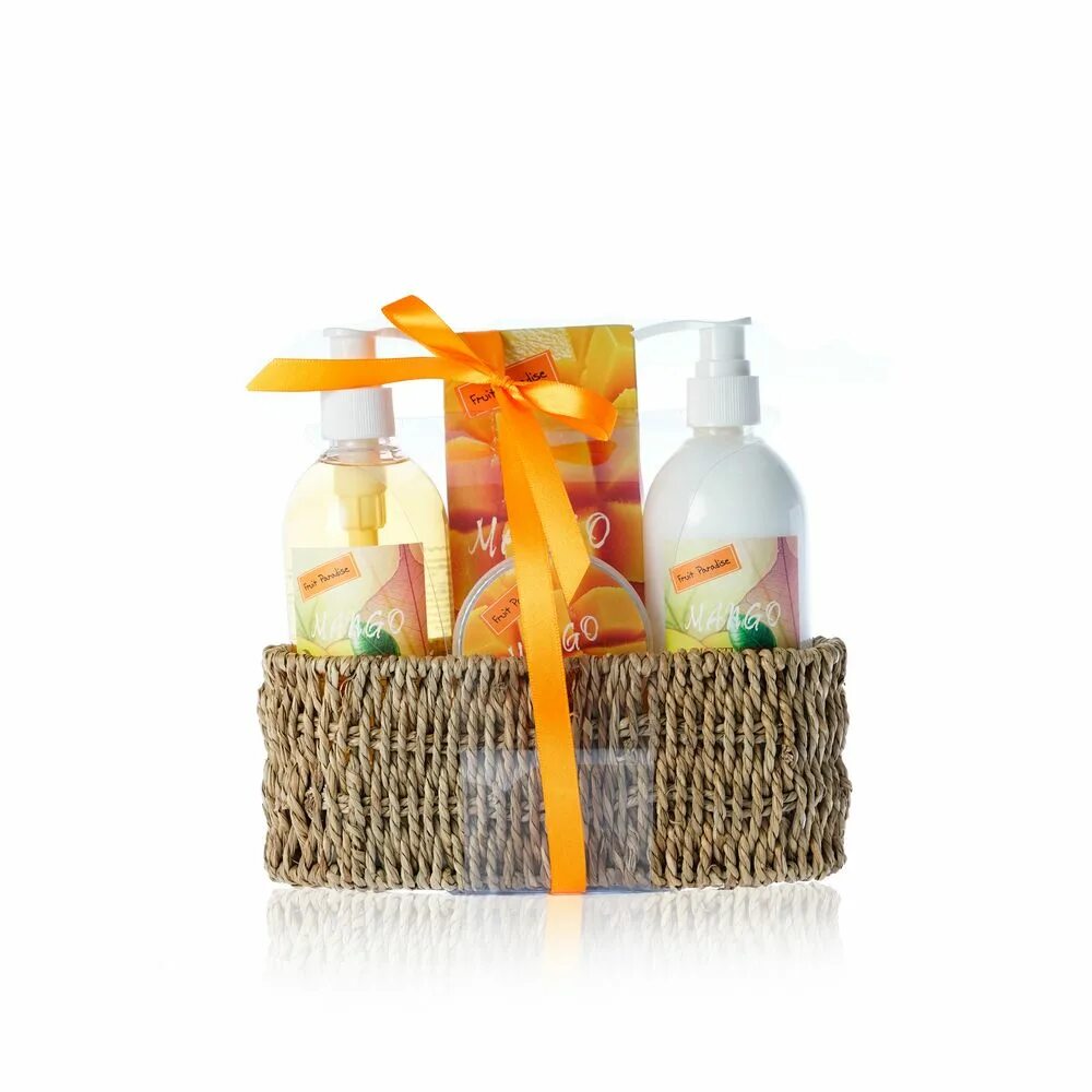 Подарочный набор для женщин гель для душа. Корзина с гелями для душа. Подарочный набор nature. Подарочные наборы лосьоны. Сочный гранат и манго эйвон.