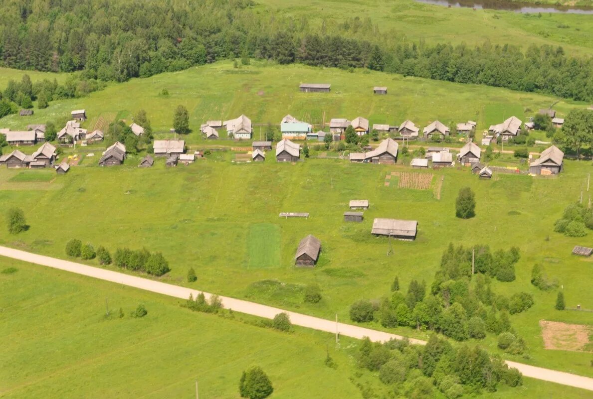 Боговарово костромская область октябрьский район. Достопримечательности села боговарово костромской области. Автодорога с чухломы до антропова. Кострома село боговарово. Погода в боговарово костромская область на 10.