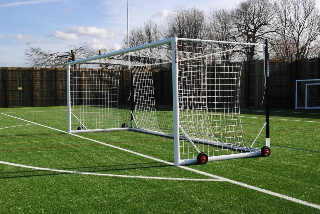 Box to box football game. Football goal. goal238a. football box. goal in football.